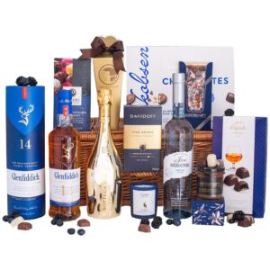 Kosz prezentowy Ambasador – wiklinowa walizka z whisky Glenfiddich 14, wódką Jan Kochanowski i prosecco Bottega Gold