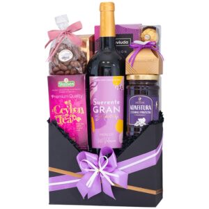 Kosz prezentowy Tarantela – kartonowe pudełko z winem Surente Merlot, Ferrero Rocher i konfiturą z czarnej porzeczki